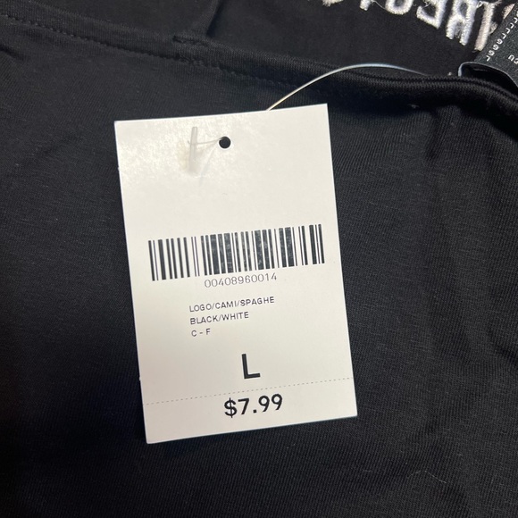 Women's Forever 21 Black Creative Director Cropped Spaghetti Strap Cami - Picture 3 of 3